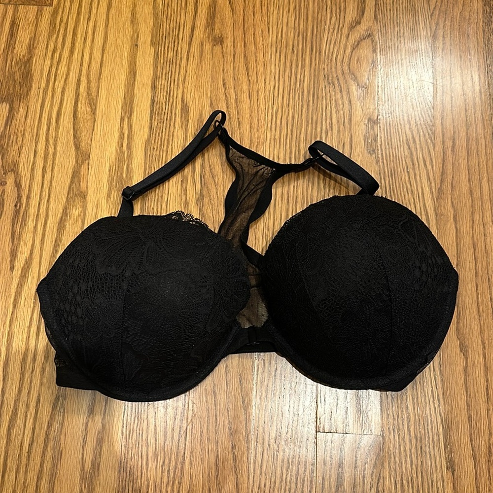Victoria’s Secret push up bra